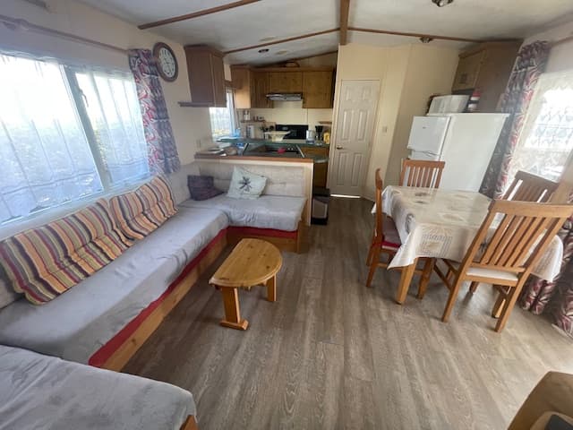 Intérieur du Mobil-home CCK013, vue 4